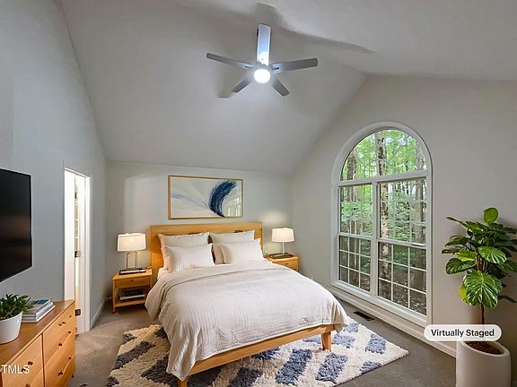 4th image of 105 Redbay Ln