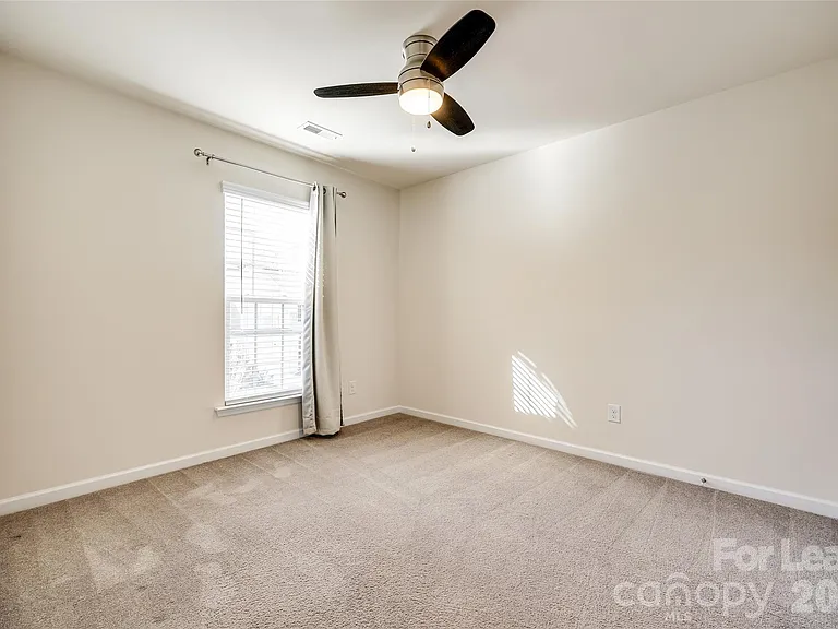 524 Hunters Dance Rd — Photo 13