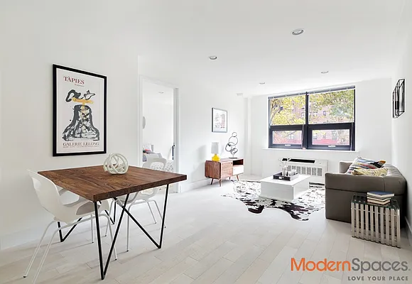 Rented by Modern Spaces | media 22