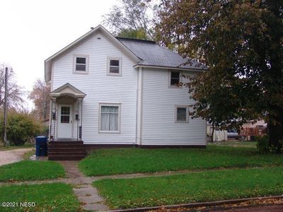 10 5th Ave NE, Watertown, SD, 57201