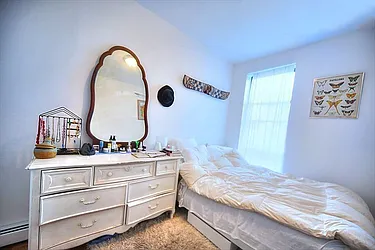 Rented by Metropolitan Realty