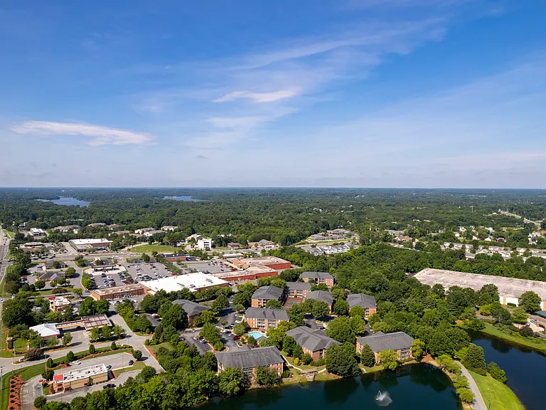 Deep River Pointe — Photo 49
