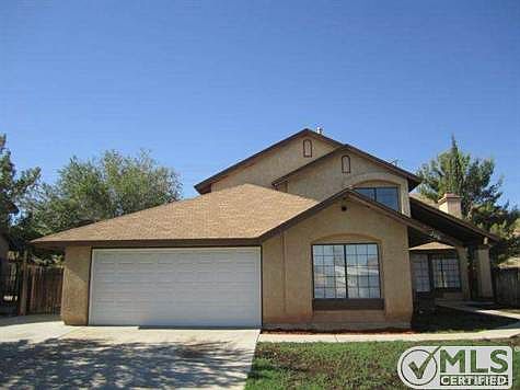 1st image of 206 Mountainside Dr