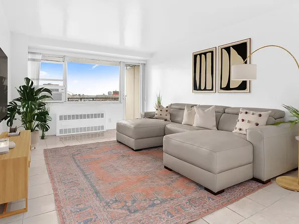 185 Park Row APT 17F, New York, NY 10038