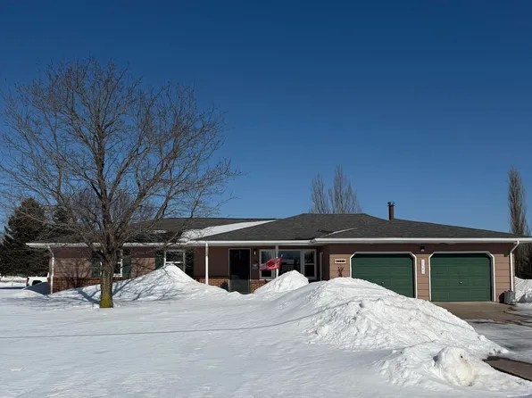 4531 E Five Mile Rd, Sault Sainte Marie, MI 49783