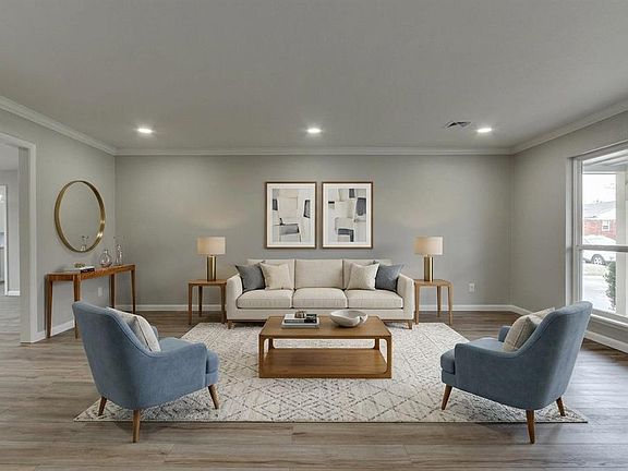 4th image of 2620 Berkshire Way