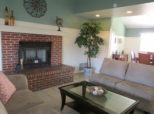 459 Pina Ln, Vista, CA 92083