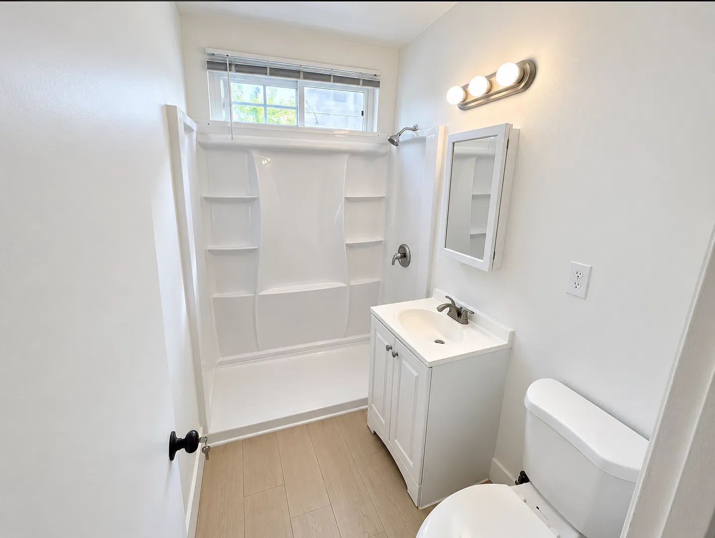 1023 Osage Ave — Photo 4