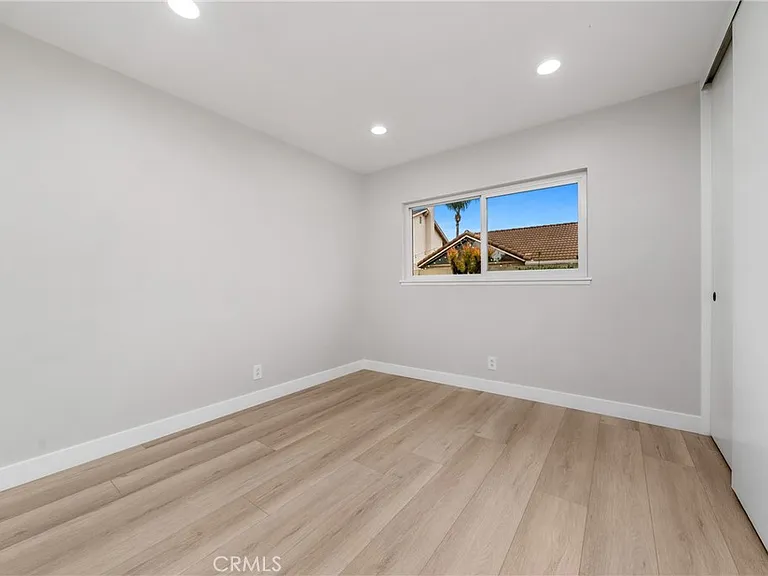 9374 Fleetwood St — Photo 16