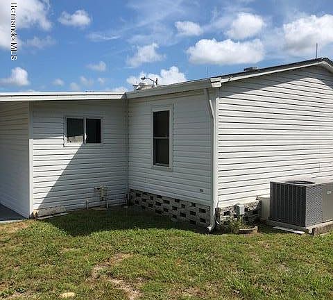4th image of 10404 De Koster Ave