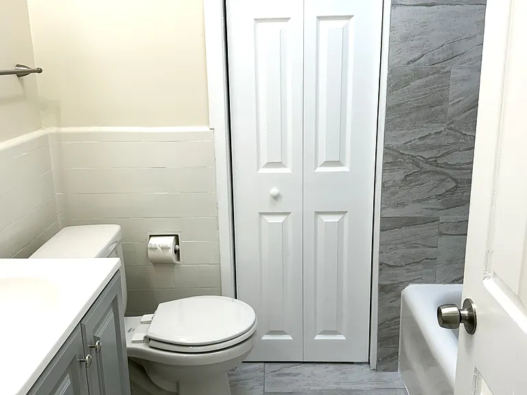5833 Theodore St — Photo 22