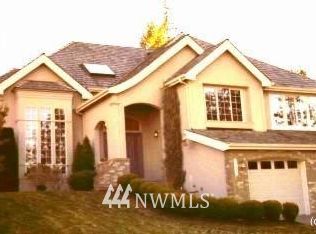 16853 SE 56th Pl, Bellevue, WA