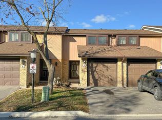 221 Ormond Dr #5, Oshawa, ON L1G 6T7