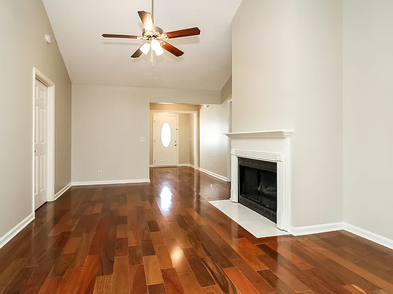 773 Dover Glen Dr — Photo 5