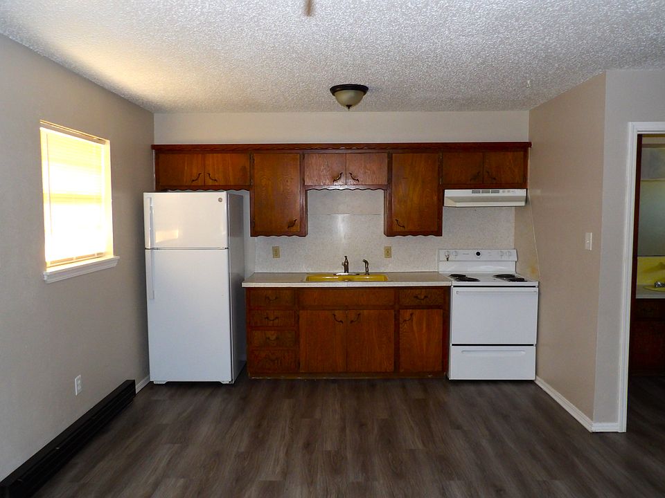 2nd image of 2616 SW H Ave #6