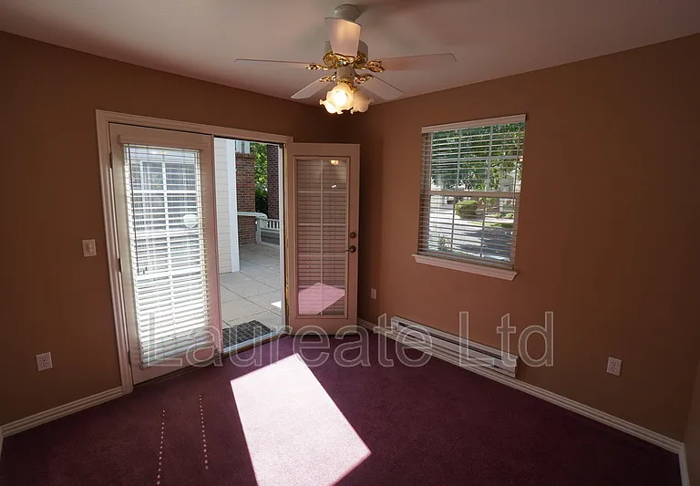 632 S Yarrow St — Photo 16