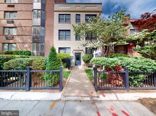 1821 T St NW #102, Washington, DC 20009