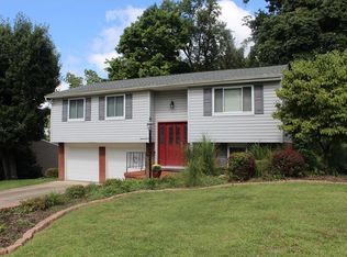 220 E White Oak St, Delmont, PA