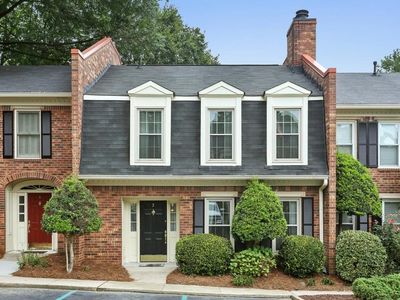 5 Stratford Hall Pl NE, Atlanta, GA, 30342