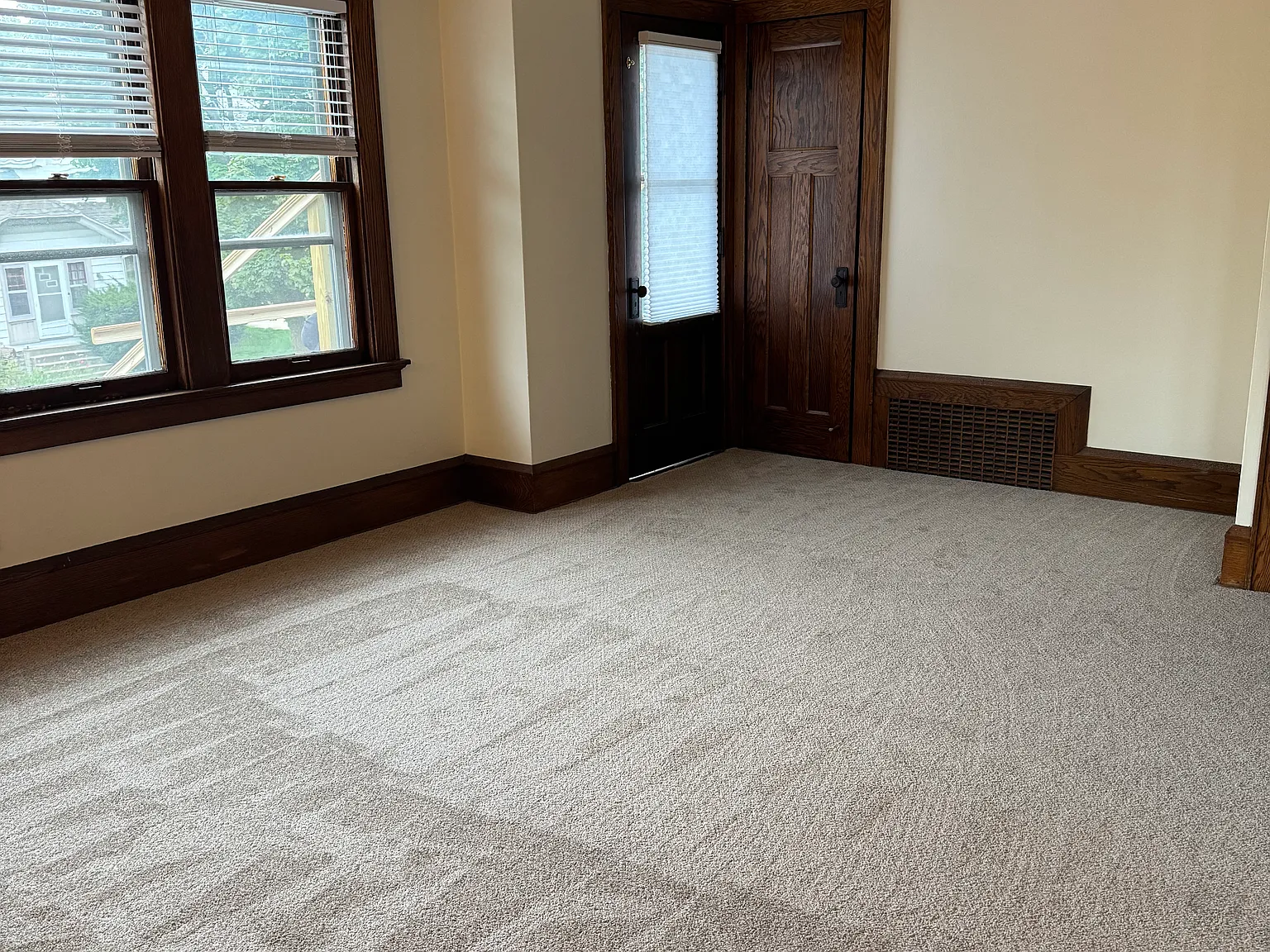 2 bed, 850 sqft, $1,295 — Photo 4