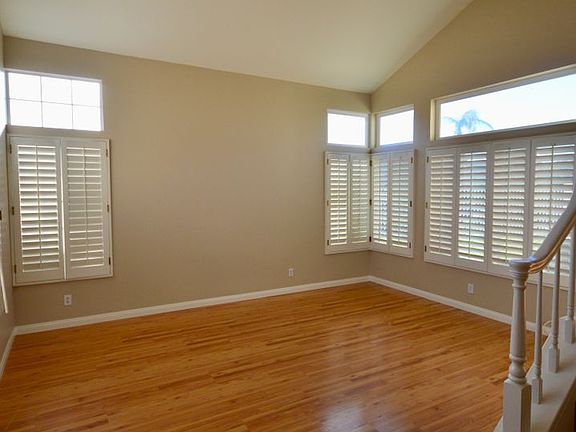 3rd image of 8640 E Windsong Dr