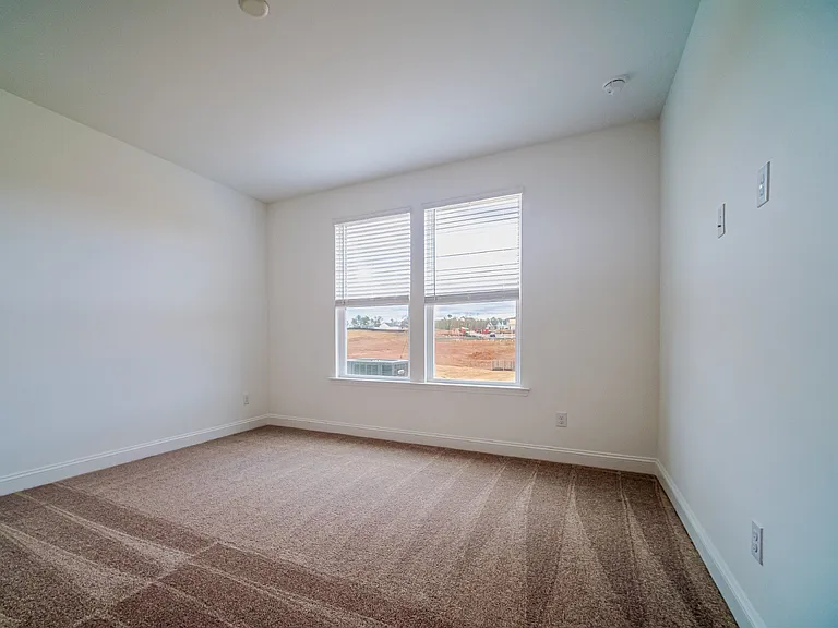 1535 Pebble Shore Ln — Photo 25