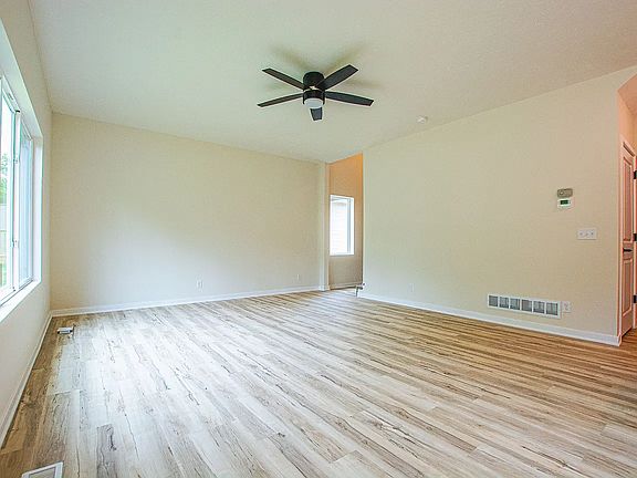 5th image of 7138 N 79th Ct