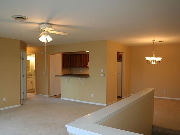 5th image of 6641 Mariner Dr Unit 4