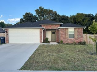 801 Picard Ave, Lowell, AR 72745