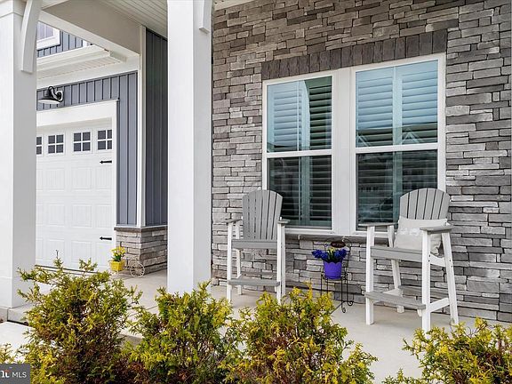 4th image of 249 Warbler Way