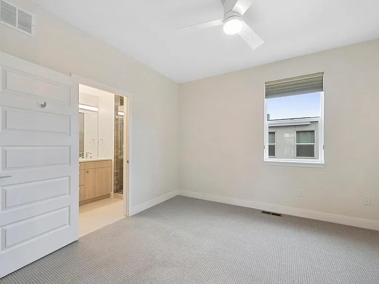 3048 Wilson Ct #2 — Photo 18