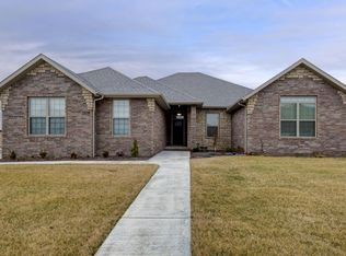 1106 N 23rd Ave, Ozark, MO 65721