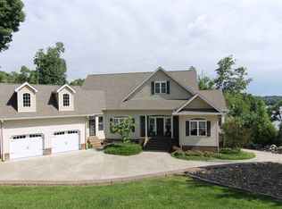 28 Rue Du Lac, Eddyville, KY 42038