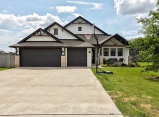 8430 Hidden Creek Dr, Noble, OK 73068