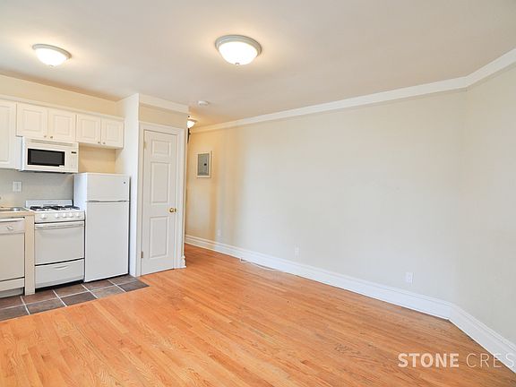 2nd image of 515 W 122nd St #6F