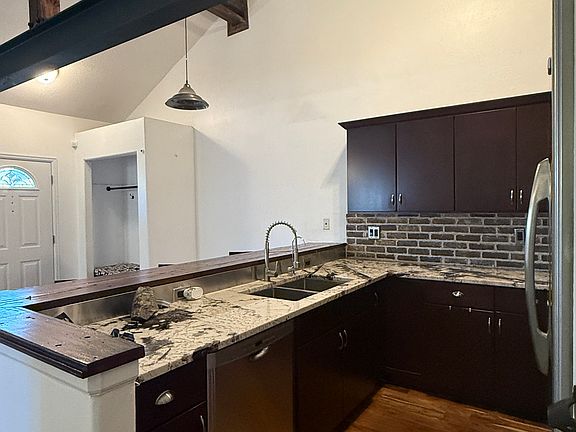 4th image of 3934 W 14th Ave