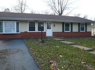 312 E Staunton Ave, Sterling, VA 20164