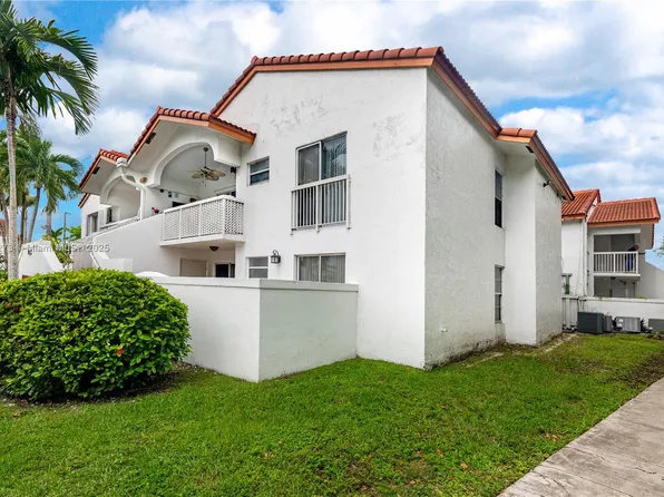 7611 SW 153rd Ct APT 105, Miami, FL 33193