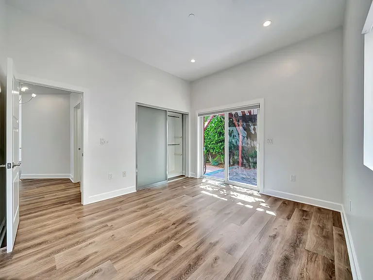 3533 Tuller Ave — Photo 16