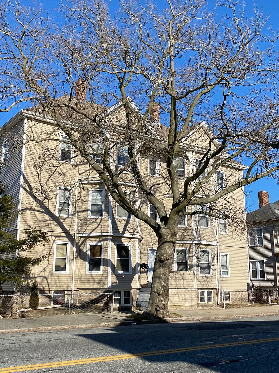 Building Photo - 834 Brock Ave #3S