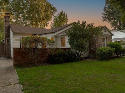 1268 13th Ave, Sacramento, CA, 95822