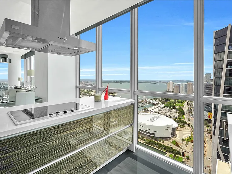 1100 Biscayne Blvd #6001 — Photo 12