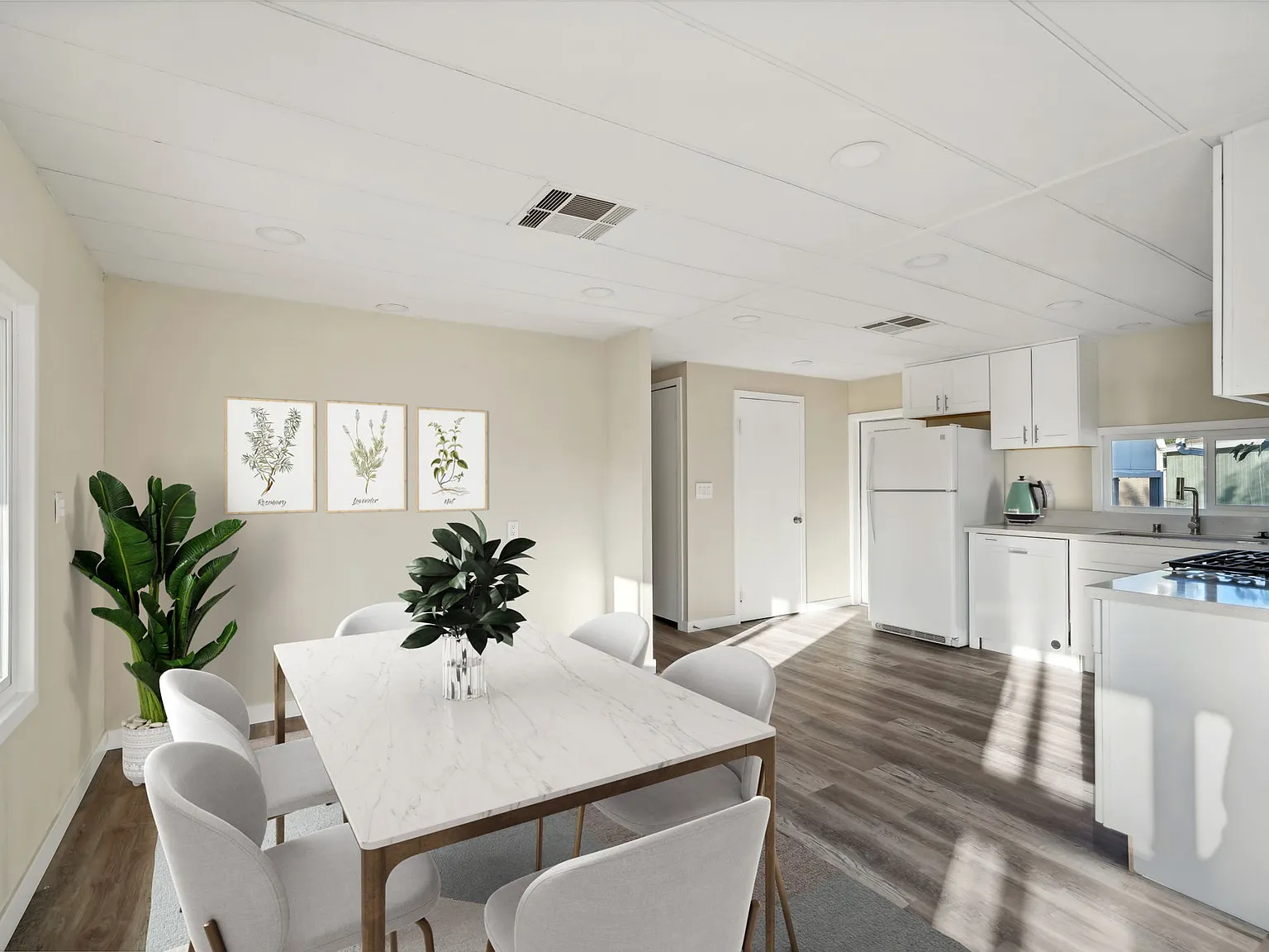 2 bed, 960 sqft, $1,950 — Photo 1