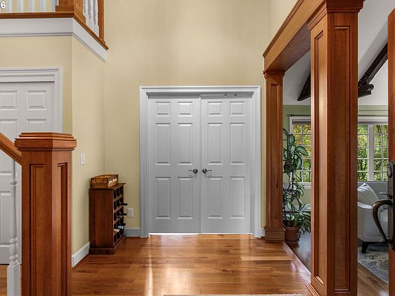5th image of 4316 Albert Cir