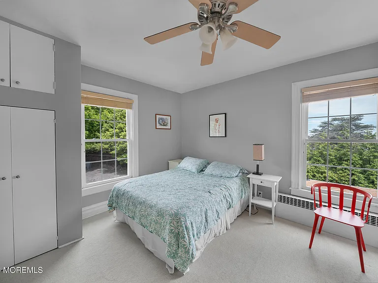 160 Portland Rd — Photo 37