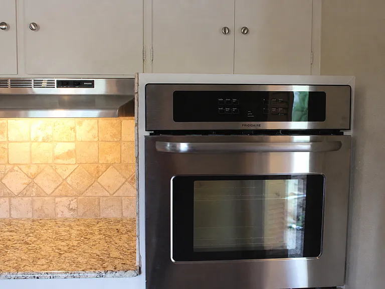3012 Tower Dr — Photo 8