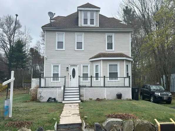 214 Winter St, Whitman, MA 02382