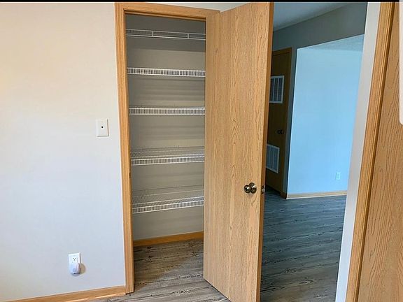 3rd image of 1015 N 30th St #1015