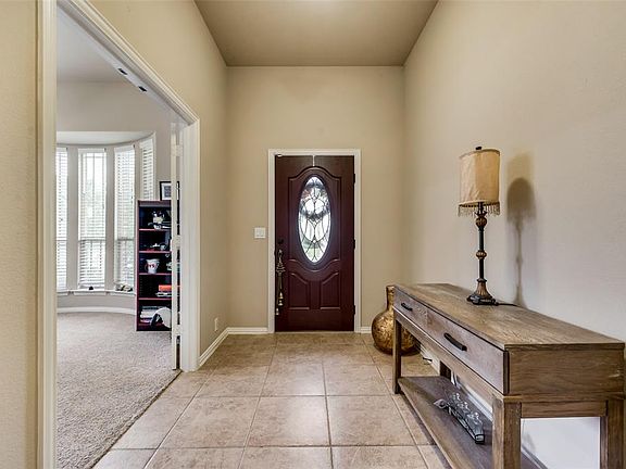 3rd image of 312 Acklington Dr