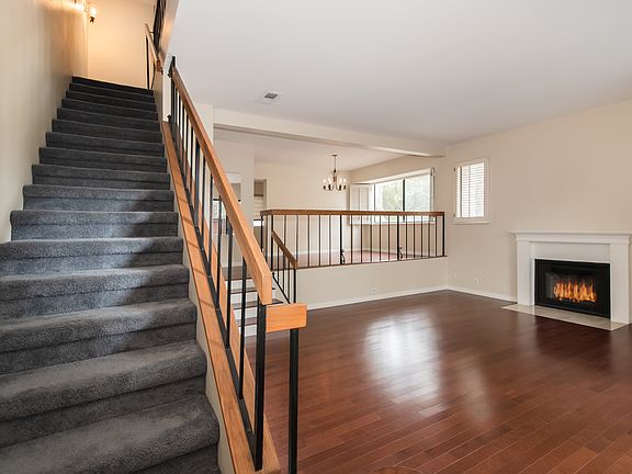 4th image of 452 W Huntington Dr Unit B